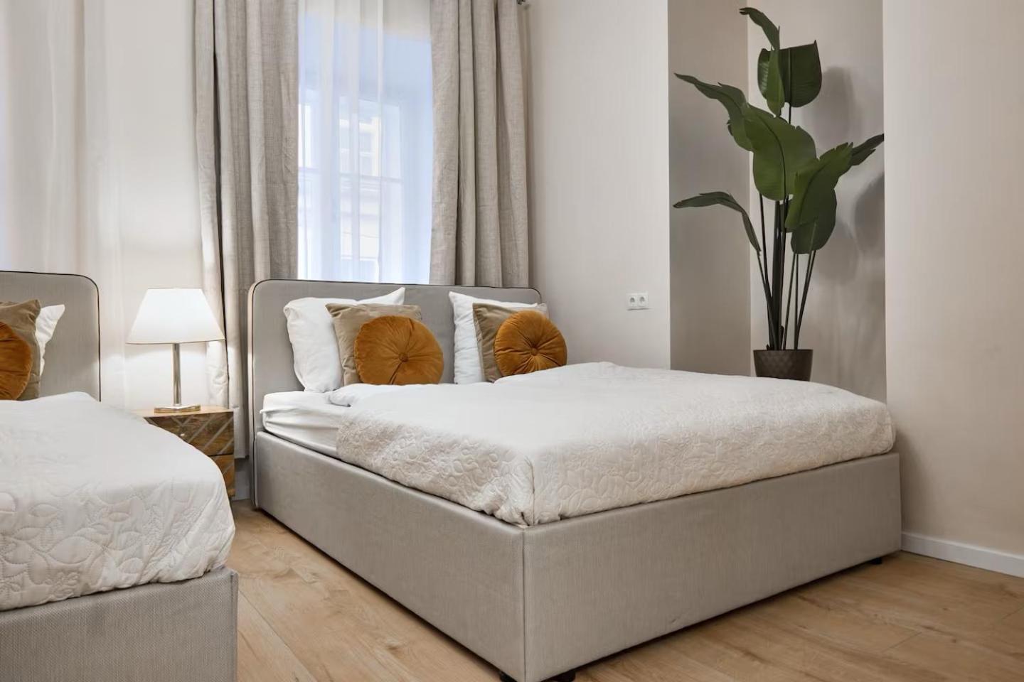 Very Central Apartments, 5 Min To City Center, No Reception Wien Eksteriør bilde